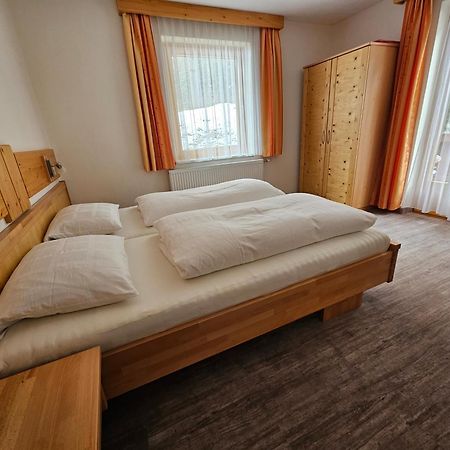 Pension Appartement Ambrosi هيليغنبلت المظهر الخارجي الصورة