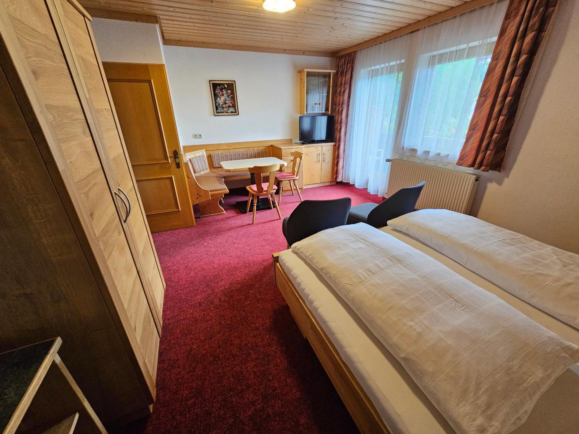 Pension Appartement Ambrosi هيليغنبلت المظهر الخارجي الصورة