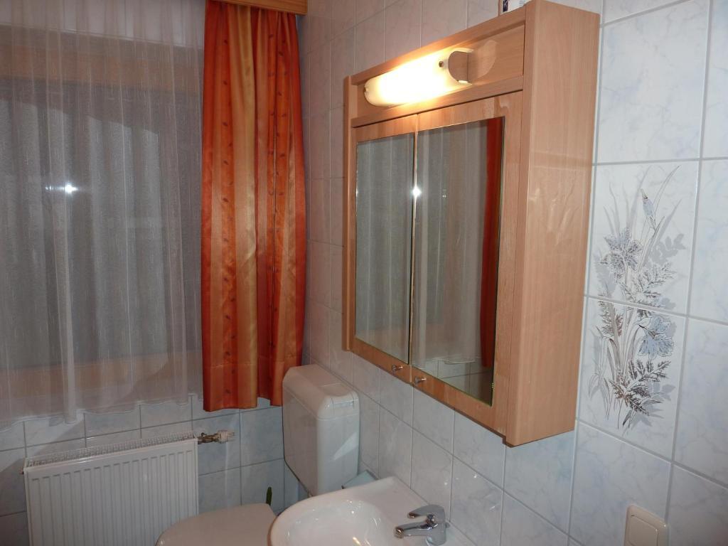 Pension Appartement Ambrosi هيليغنبلت الغرفة الصورة