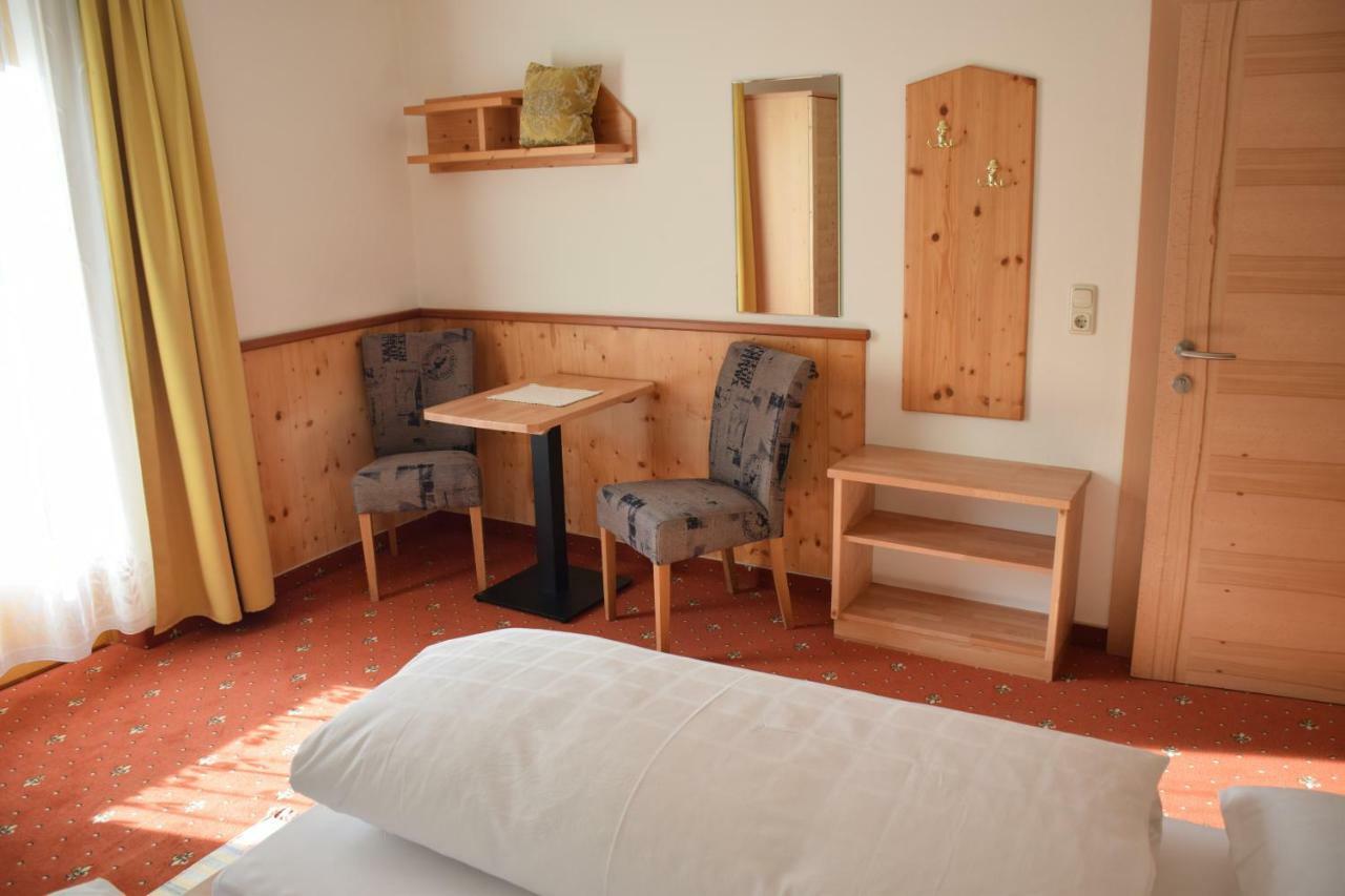 Pension Appartement Ambrosi هيليغنبلت المظهر الخارجي الصورة